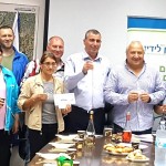 שווה ביקור: תערוכת צילום, בעלי מקצוע אז והיום