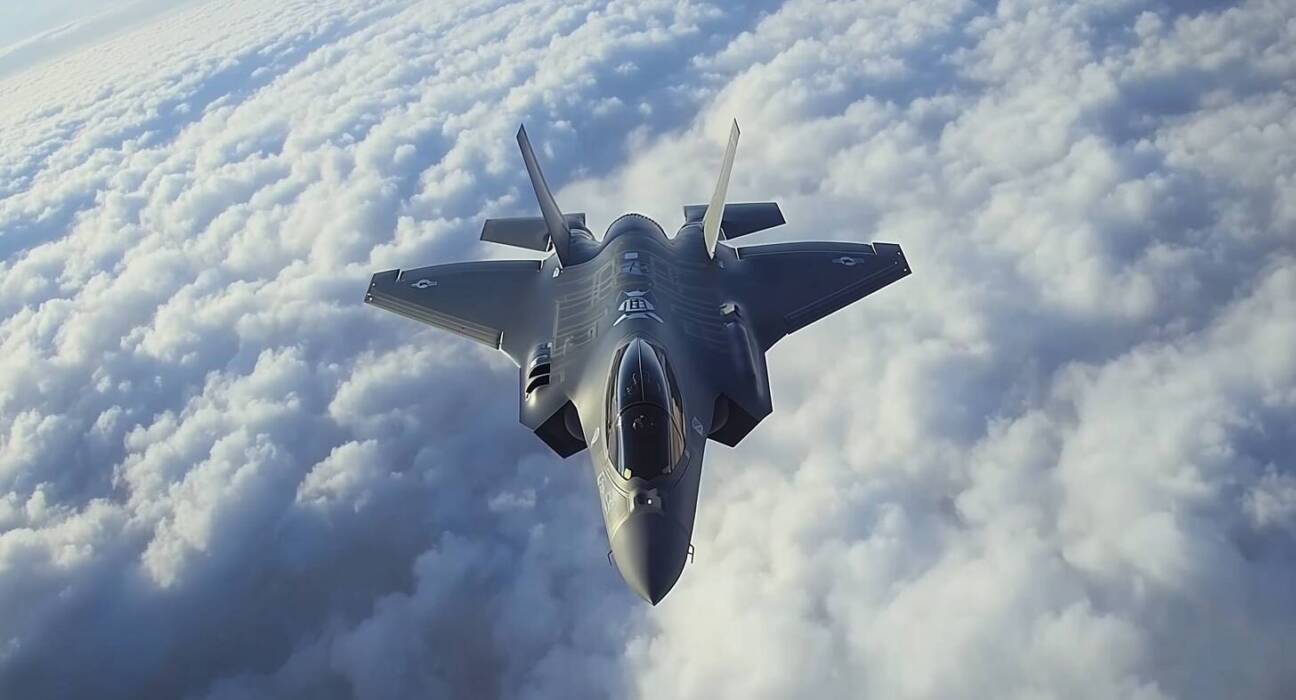 F35