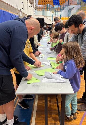 אליפות חדרה במטוסים מנייר 2024