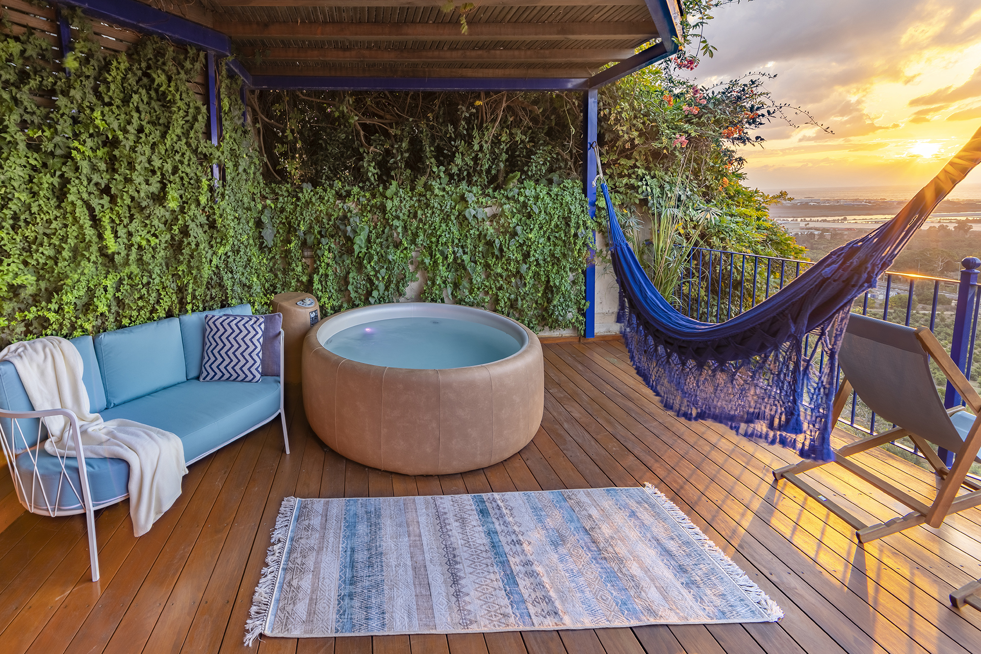 Yama-Spa-BB Home