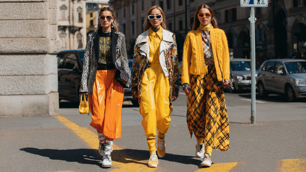 Contemporary fashion 1000x563.png
