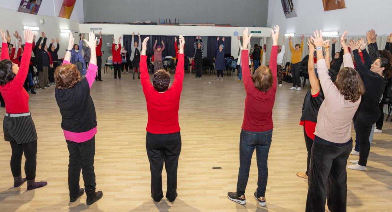 אירוע “מתעוררות - לקום, לצאת, לרקוד” יתקיים בחדרה כחלק מקמפיין עולמי רחב היקף, בו לוקחות חלק למעלה מ־200 מדינות ברחבי העולם, למען הפסקת האלימות כלפי נשים ונערות ולמען שינוי וריפוי.